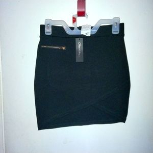Agaci black skirt